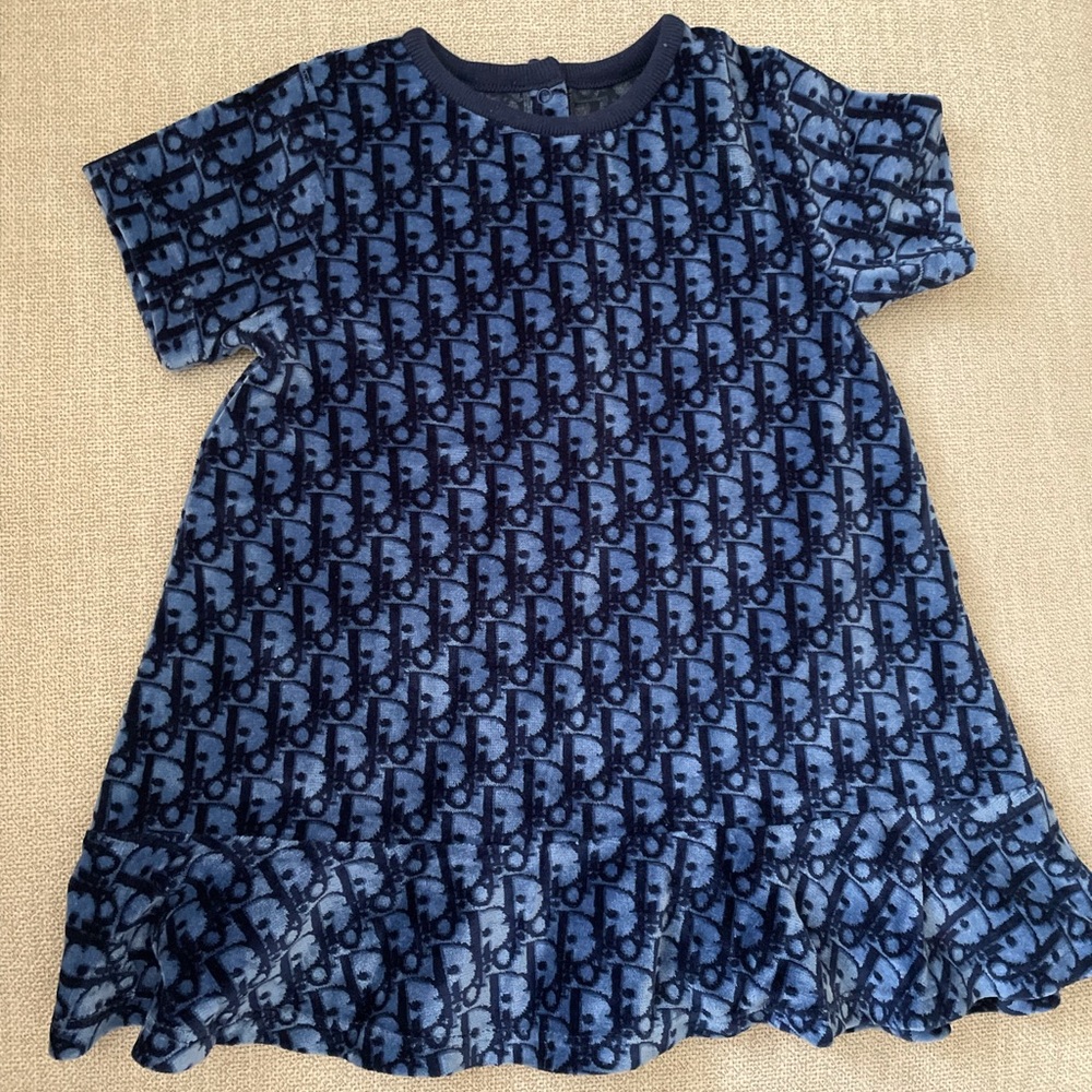 SOLD!! 🎉 Baby Dior dress